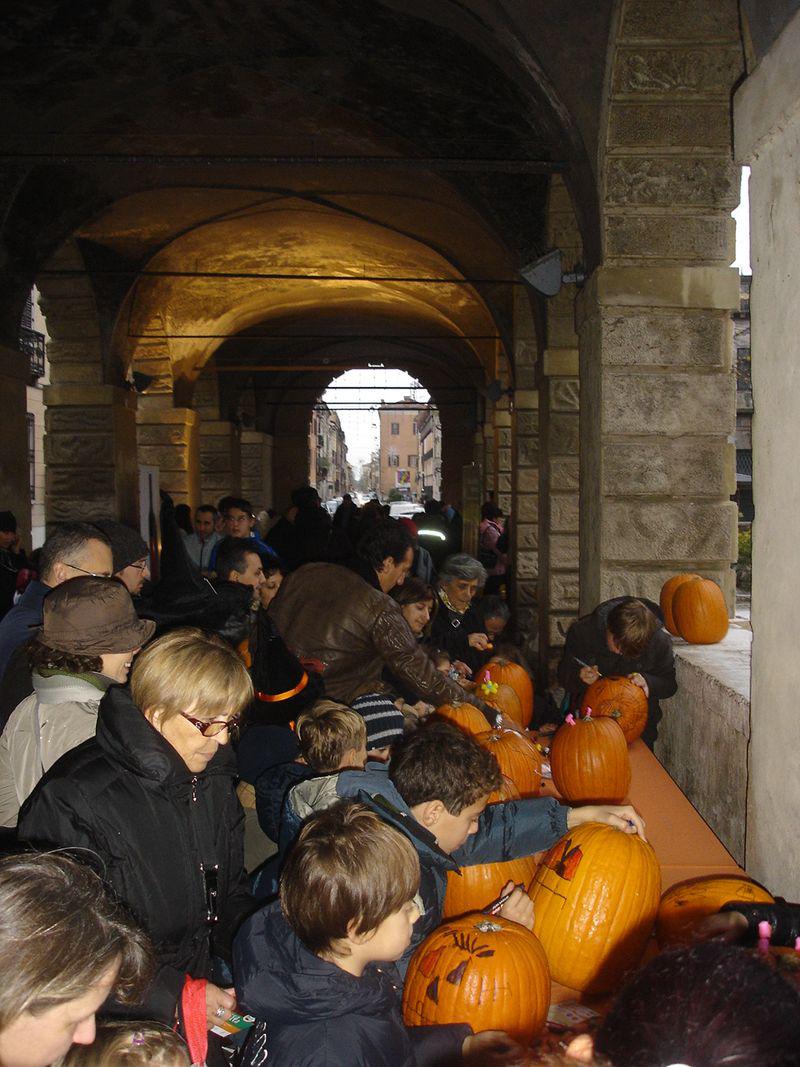 Laternenfest in Mantova